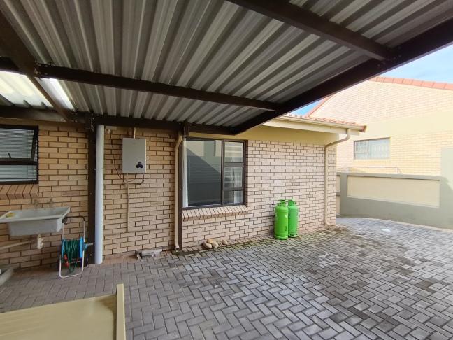 3 Bedroom Property for Sale in Seemeeu Park Western Cape